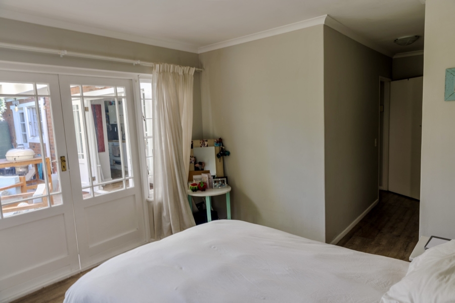 2 Bedroom Property for Sale in Pinelands Western Cape